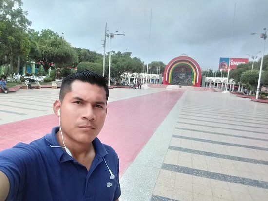 Plaza de Armas de Tumbes